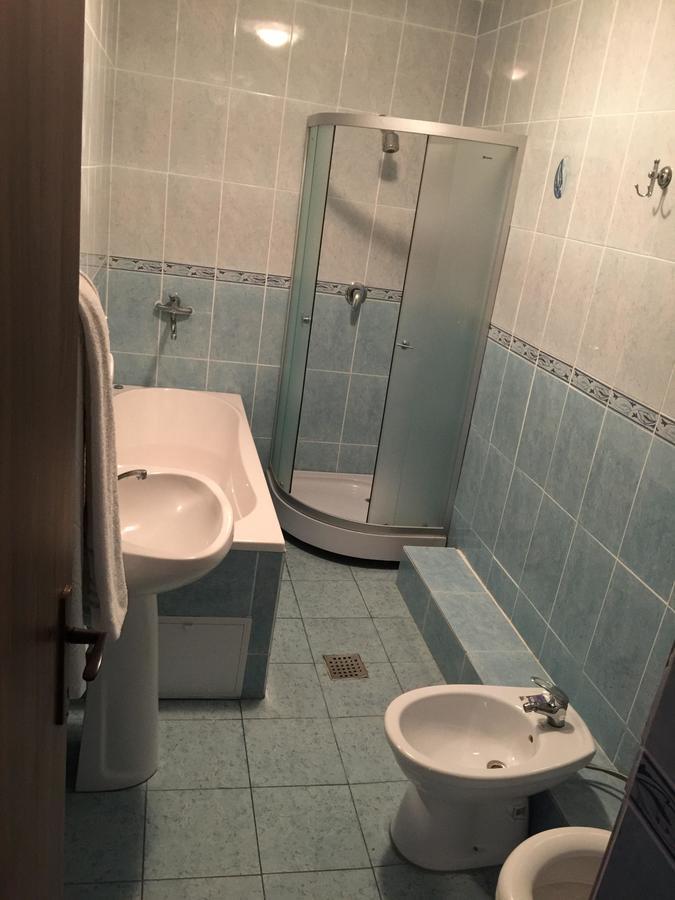 Hotel Rares Botoşani Dış mekan fotoğraf